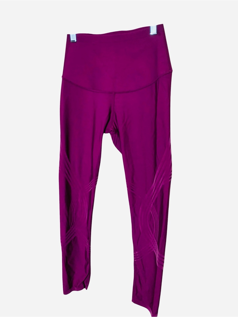 Fanka Body‎ Sculpt Leggings
Size Small Compression
Reversible Purple Athletic
